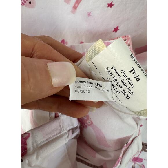 Pottery Barn Lucy Ballerina Carousel Horses TWIN FLAT Sheet Pink 100% Cotton - Picture 6 of 6